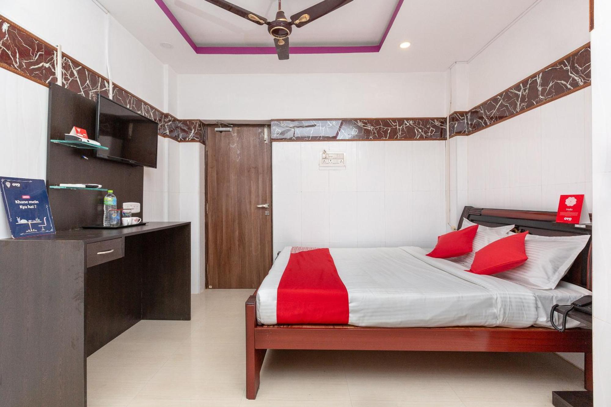 Oyo 19396 Cristal Residency Otel Chennai Dış mekan fotoğraf